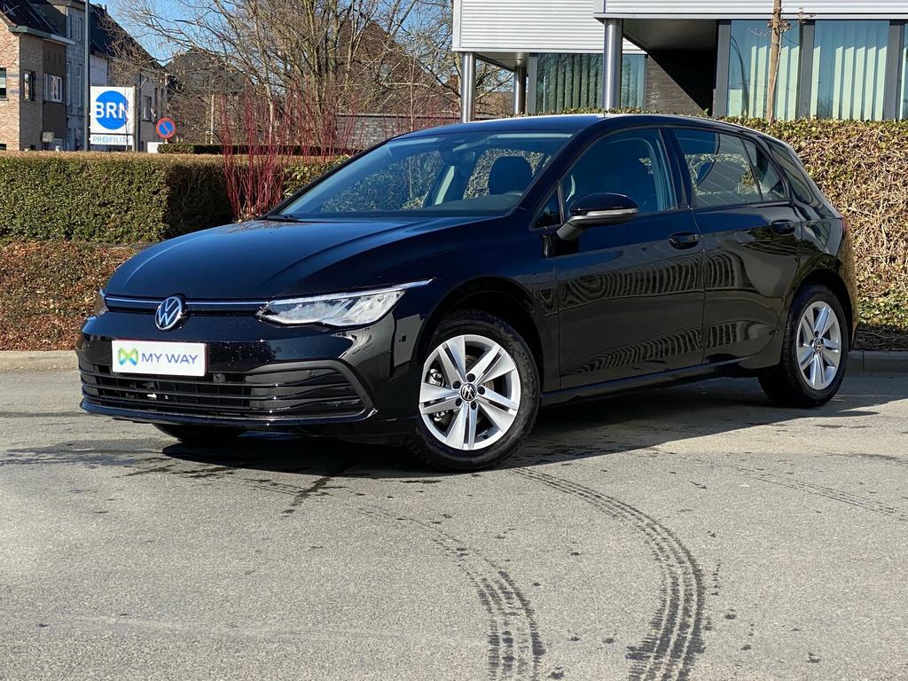 Volkswagen Golf VIII 1.0 TSI 110pk GPS / verw. zetels / sensoren voor en achter